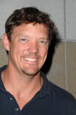Matthew Lillard at the Matt Leinart Foundation Celebrity Bowl. Lucky Strike Lanes, Hollywood, CA. 07-13-09