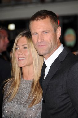Jennifer Aniston and Aaron Eckhart