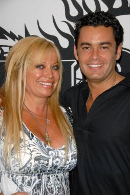 Gloria Kisel and Leo Conte at a concert performance by Zen Rizing. El Rey Theatre, Los Angeles, CA. 07-30-09