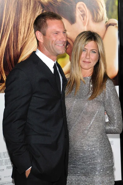 Jennifer Aniston and Aaron Eckhart — Stok fotoğraf