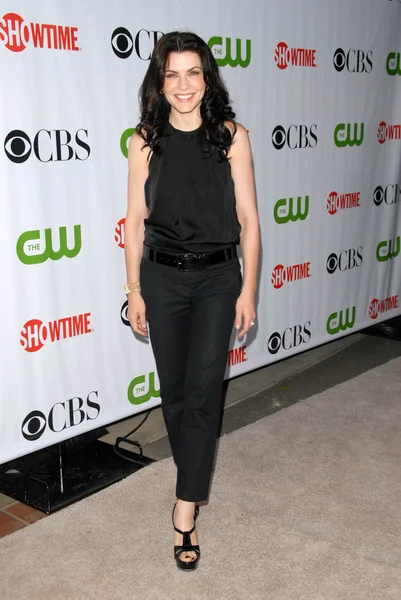 Julianna Margulies at the CBS, CW and Showtime All-Star Party. Huntington Library, Pasadena, CA. 08-03-09 — Stock Photo, Image