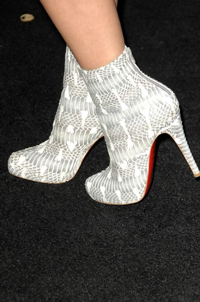 Heidi Montag's shoes at the Special Screening of 'G.I. Joe Rise of Cobra'. Grauman's Chinese Theater, Hollywood, CA. 08-06-09 — Stock Photo, Image
