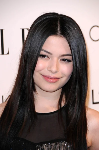 Miranda Cosgrove at the 16th Annual Elle Women in Hollywood Tribute Gala. Four Seasons Hotel, Beverly Hills, CA. 10-19-09 — 스톡 사진