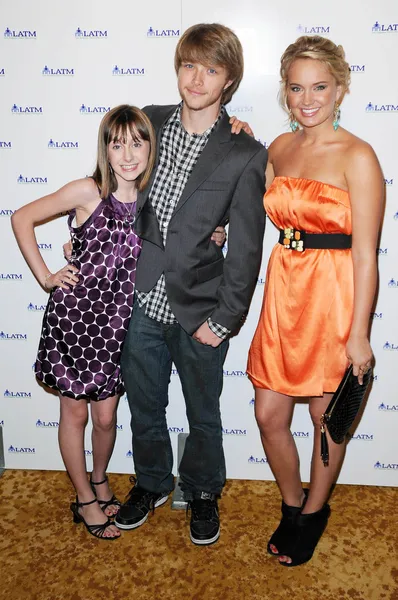 Allisyn Arm, Sterling Ritter, Tiffany Dornton — Stockfoto