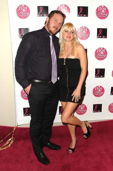 Anna Faris e o marido Chris Pratt — Fotografia de Stock