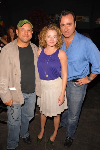 Kyle Heffner, Brittney Slattery and Matthew Booth at the first of four Friday performances by "Harry The Dog" at the Unknown Theater, Hollywood, CA. 9-25-09 — Stock Photo, Image