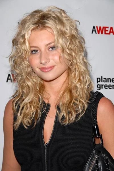 Alyson Michalka — Stockfoto