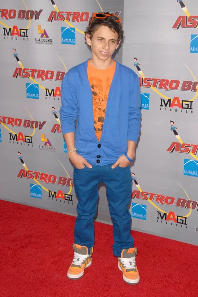 Moises Arias at the Los Angeles Premiere of 'Astro Boy'. Mann Chinese Theatre, Hollywood, CA. 10-19-09 — 스톡 사진