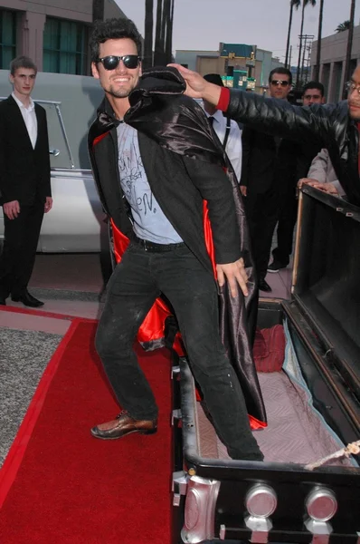 Bret roberts bei der Los-Engel-Premiere von "Rabe". leonard h. goldenson theater, north hollywood, ca. 06.12.2009 — Stockfoto