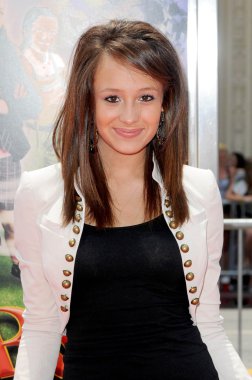 Caitlyn taylor 'şort' los angeles galasında seviyorum. Grauman's Çince tiyatro, hollywood, ca. 08-15-09