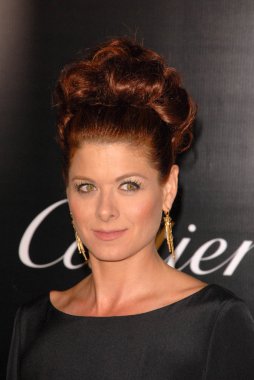 Debra Messing at the 2009 Rodeo Drive Walk of Style Award Gala. Rodeo Drive, Beverly Hills, CA. 10-22-09