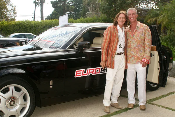 George Blodwell and Tilo Steurer at the 5th Annual Miss Malibu Pageant. Private Residence, Malibu, CA. 08-23-09 — Zdjęcie stockowe