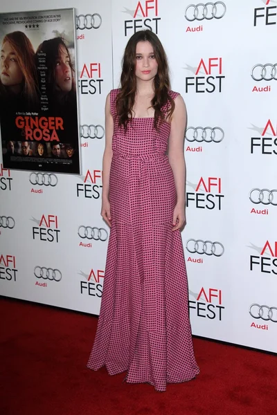 Alice Englert no Ginger And Rosa Special Screening AFI FEST 2012, Chinese Theater, Hollywood, CA 11-07-12 — Fotografia de Stock