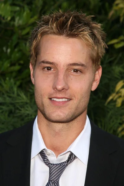 Justin Hartley en los 35º Premios Saturno Anuales. Restaurante Castaway, Burbank, CA. 06-24-09 —  Fotos de Stock