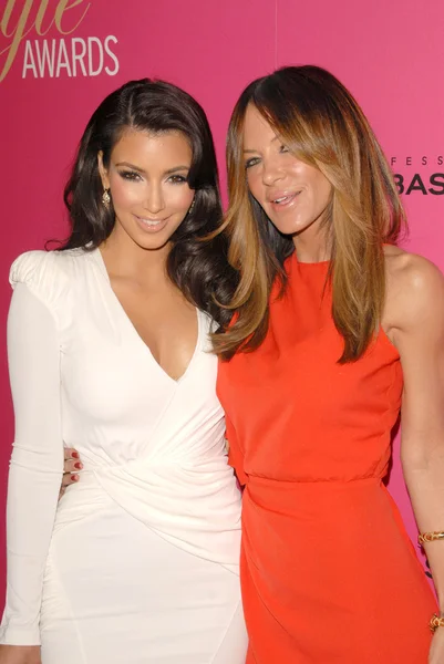 金佰利 kardashian 和罗宾安廷在第六届年度好莱坞风格奖。阿曼德锤博物馆、 韦斯特伍德、 ca。 09/10/11 — 图库照片