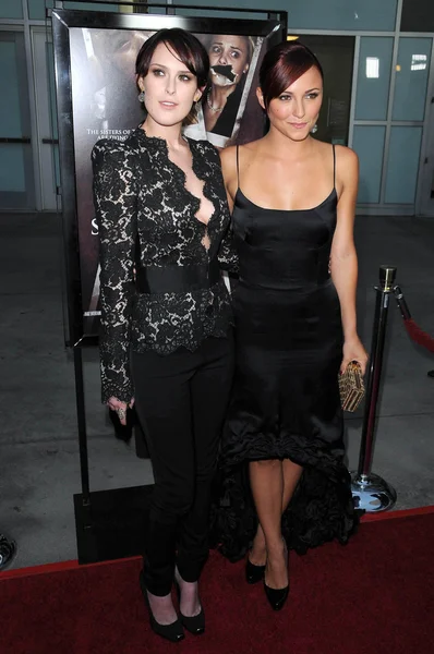 Rumer Willis e Briana Evigan — Foto Stock