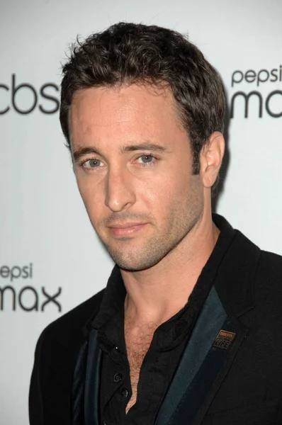 Alex oloughlin op de cbs nieuwe seizoen premiere feest. Cádiz, hollywood, ca. 09-16-09 — Stockfoto