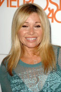 Her gün, 'melrose place' Gala partisinde Elizabeth. Melrose place, los angeles, ca. 08-22-09