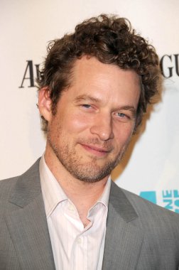 James tupper cirque du soleil 'kooza' açılış gecesi Gala. Santa monica pier, santa monica, ca. 10 / 16 / 09