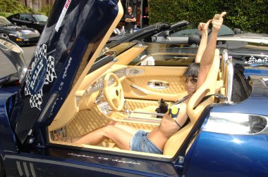 Çocuk Çocuk Hastanesi los angeles yararlanarak kanser 'motorlarınızı çalıştırın' brunch ile mitingde Bai ling. özel bir yere, hollywood, ca. 05-02-09