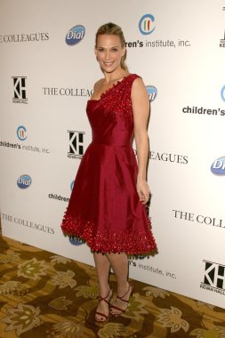 Molly Sims at the 21st Annual Spring Luncheon Presented by The Colleagues. Beverly Wilshire Hotel, Beverly Hills, CA. 03-19-09