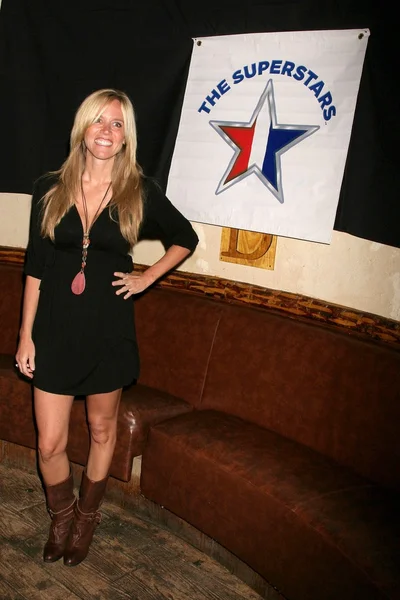 Paige Hemmis v 'Superstar' premiéra stranou. Saddle Ranch, Universal City, Ca. 06-23-09 — Stock fotografie