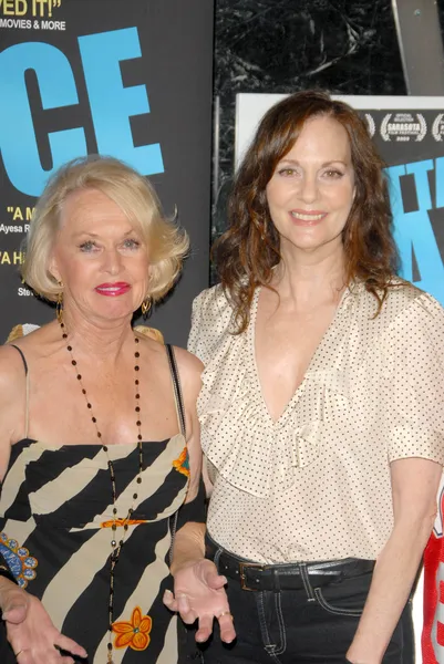 Tippi hedren i lesley ann warren — Zdjęcie stockowe