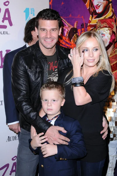 David boreanaz jaime bergman ve oğlu jaden ile — Stok fotoğraf