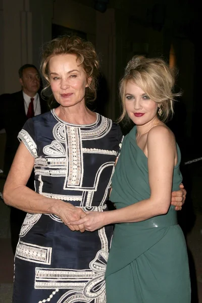 Jessica Lange et Drew Barrymore Jessica Langeat Academy of Television Arts and Sciences 'Inside Grey Gardens'. Leonard H. Goldenson Theatre, North Hollywood, CA. 04-17-09 — Photo
