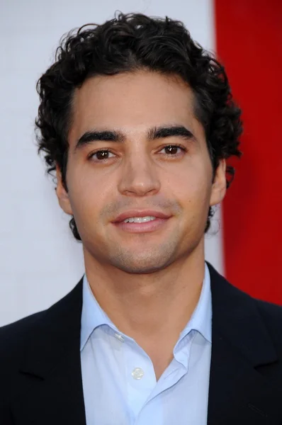 Ramon Rodriguez at the Los Angeles Premiere of 'The Taking of Pelham 123'. Mann Village Theatre, Westwood, CA. 06-04-09 — Stockfoto