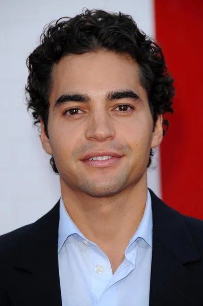 Ramon Rodriguez la premiera din Los Angeles a filmului "The Taking of Pelham 123" Mann Village Theatre, Westwood, CA. 06-04-09 — Fotografie, imagine de stoc