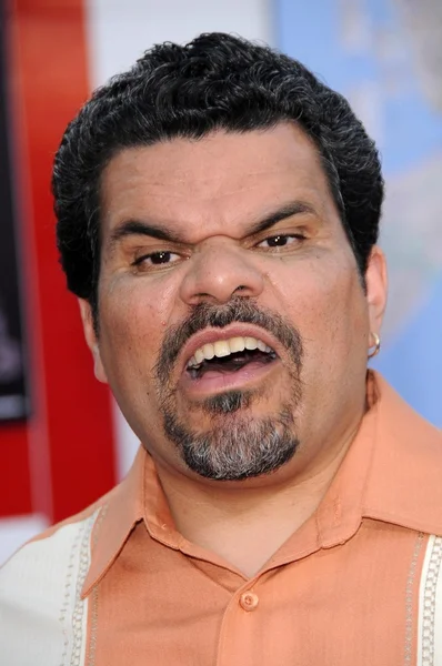 Luis Guzman at the Los Angeles Premiere of 'The Taking of Pelham 123'. Mann Village Theatre, Westwood, CA. 06-04-09 — Stock Photo, Image