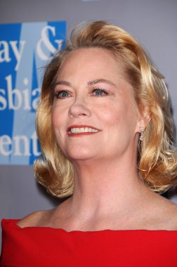 Cybill Shepherd at 'An Evening With Women - Celebrating Art, Music and Equality'. Beverly Hilton Hotel, Beverly Hills, CA. 04-24-09