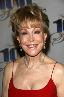 Barbara Eden