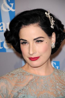 Dita Von Teese at 'An Evening With Women - Celebrating Art, Music and Equality'. Beverly Hilton Hotel, Beverly Hills, CA. 04-24-09