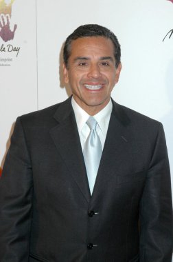 Antonio Villaraigosa