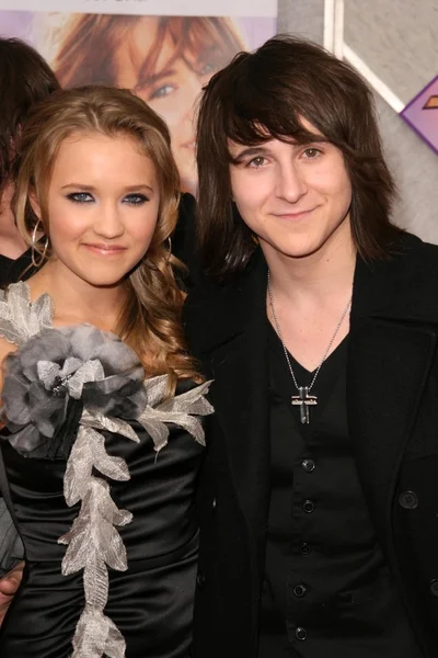 Emily Osment y Mitchel Musso — Foto de Stock