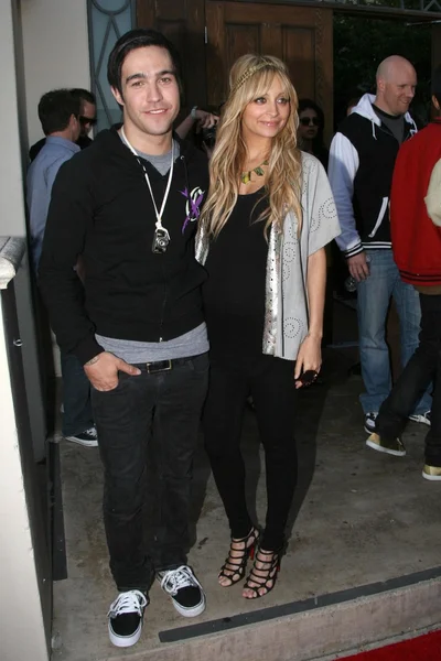 Pete Wentz and Nicole Richie — Stock Photo, Image