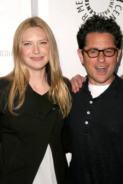 Anna Torv, J.J. Abrams — Photo