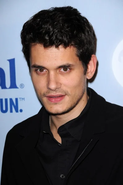 John Mayer at 'One Splendid Evening' to benefit VH1 Save The Music Foundation. Carnival Splendor, Port of Los Angeles, San Pedro, CA. 03-26-09 — Stock Photo, Image