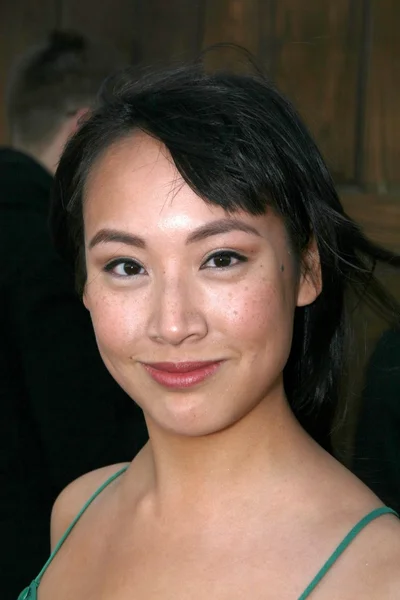 Elizabeth ho im haus der harlow 1960 modenschau. Boulevard 3, Hollywood, ca. 06-04-09 — Stockfoto