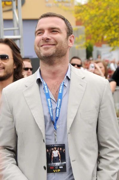 Liev Schreiber at the United States Premiere of 'X-Men Origins Wolverine'. Harkins Theatres, Tempe, AZ. 04-27-09 — Stock Photo, Image