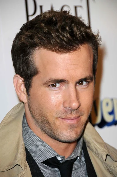 Ryan Reynolds — Stock Photo, Image