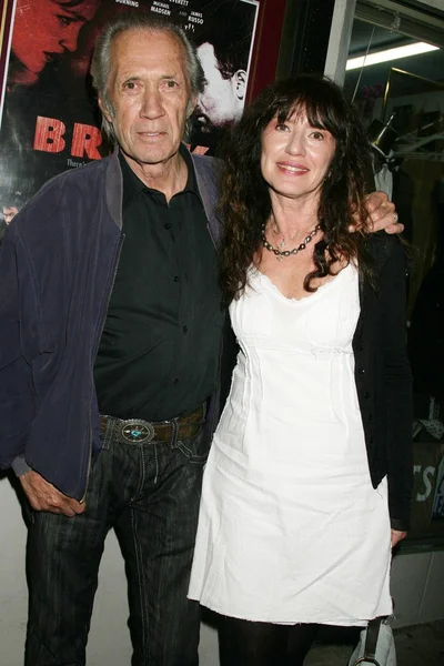 David Carradine and Madla Hruza at a Special Industry Screening of 'Break'. Laemmle's Music Hall 3, Beverly Hills, CA. 05-01-09 — Stock Photo, Image