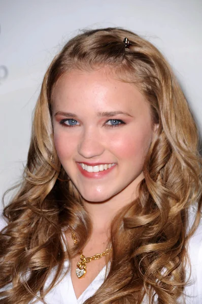 Emily osment — Foto de Stock