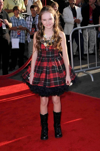 Madeline Carroll — Foto Stock