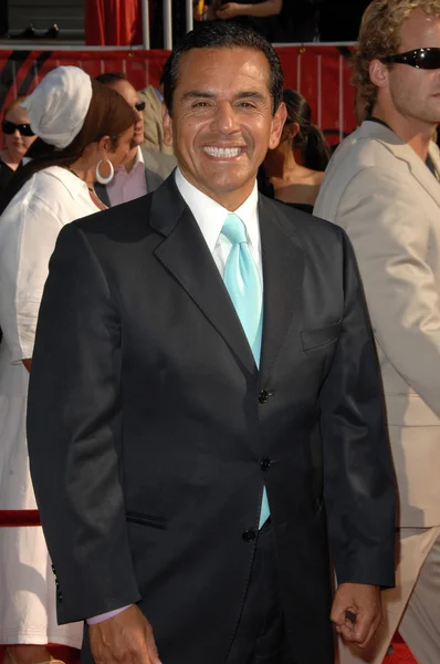 Antonio Villaraigosa — Stockfoto