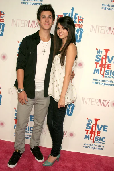David Henrie and Selena Gomez — Stock fotografie