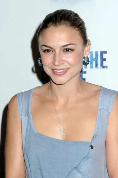 Samaire Armstrong — Photo
