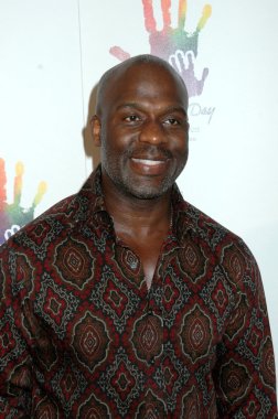Bebe Winans